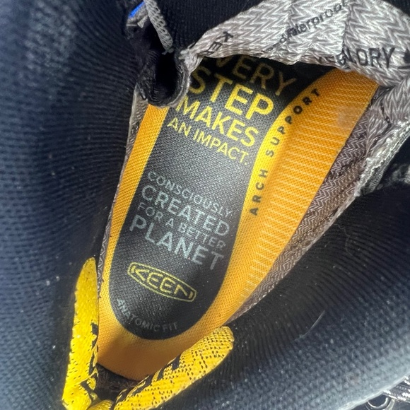 |•KEEN•| Men\'s Athletic Shoes Size 9
